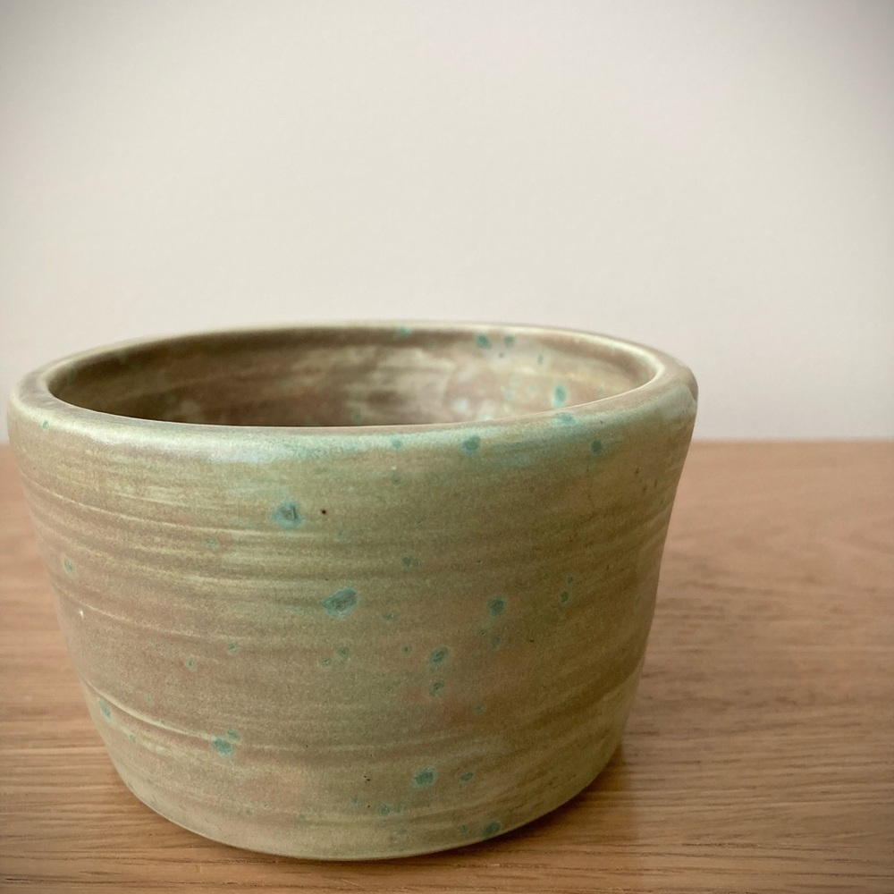 studio pottery artist signed rustic bowl mug cup planter candy dish tan green - Picture 7 of 8